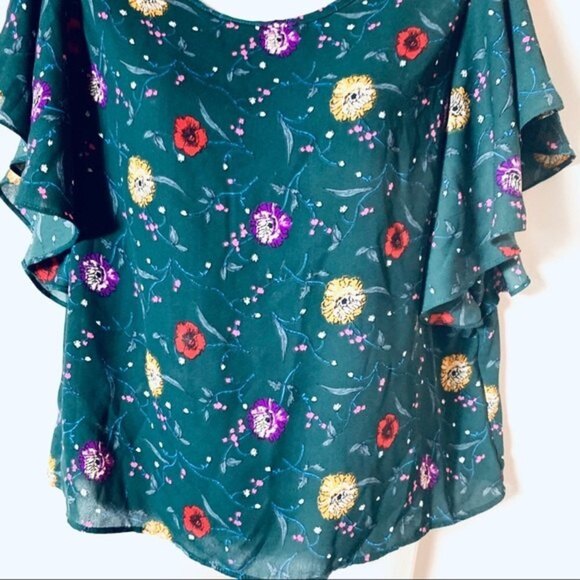 Sienna Sky Medium Women's Flower Top - Picture 2 of 9